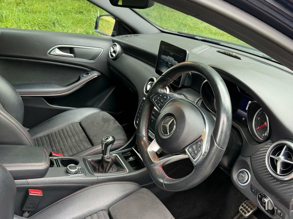 Mercedes-Benz A Class 1.5L Amg Line Blue #2
