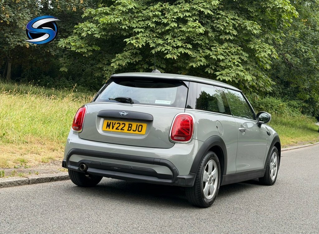 Mini Hatch 1.5L One Classic MV22BJO Grey #6
