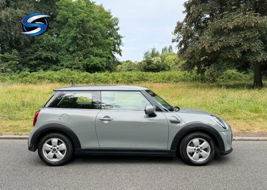 Mini Hatch 1.5L One Classic MV22BJO Grey #4