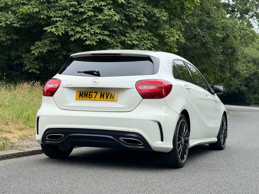 Mercedes-Benz A Class 1.6L Amg Line White #5