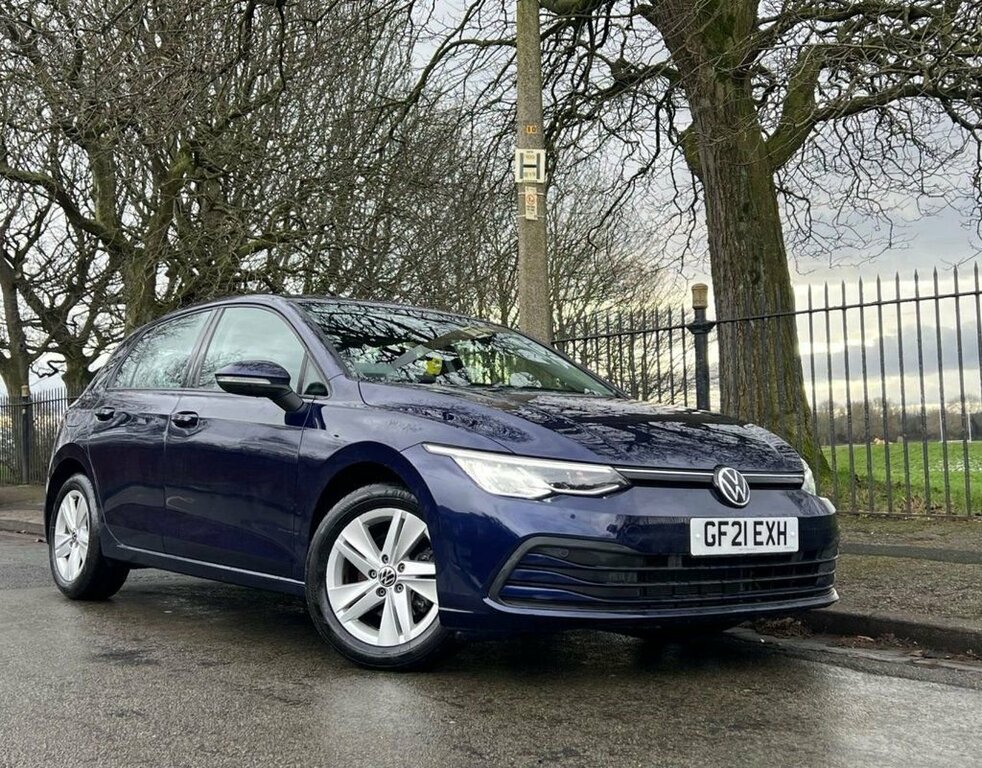 Volkswagen Golf 1.5L Life Blue