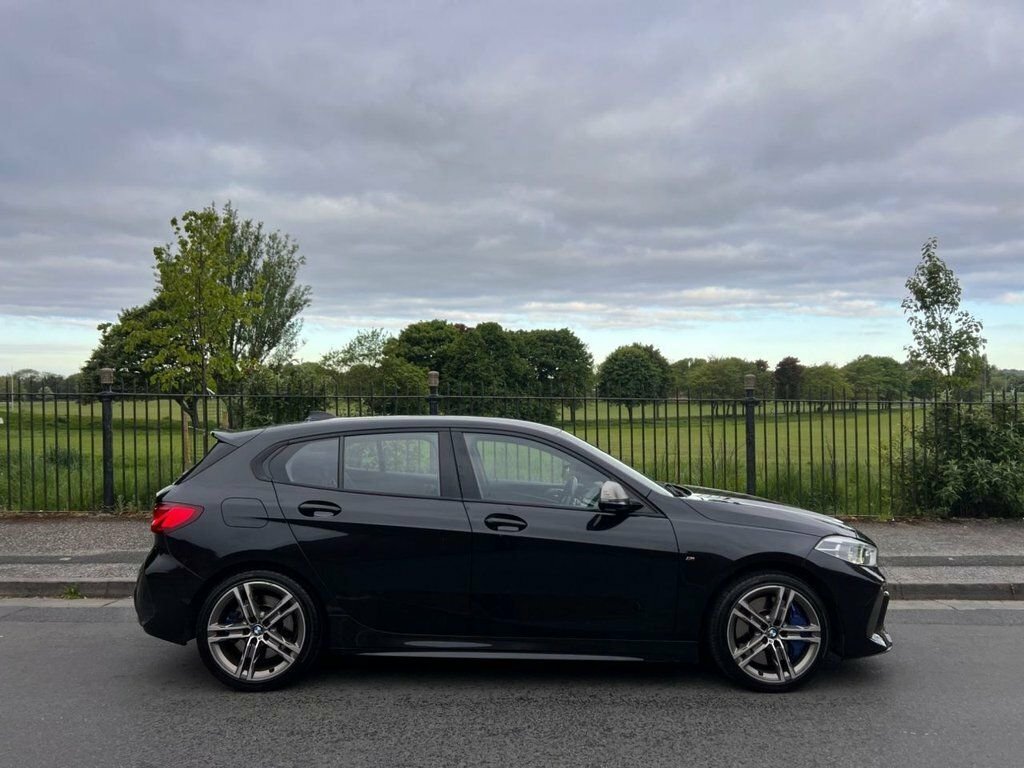 BMW 1 Series 2L Null Black #4