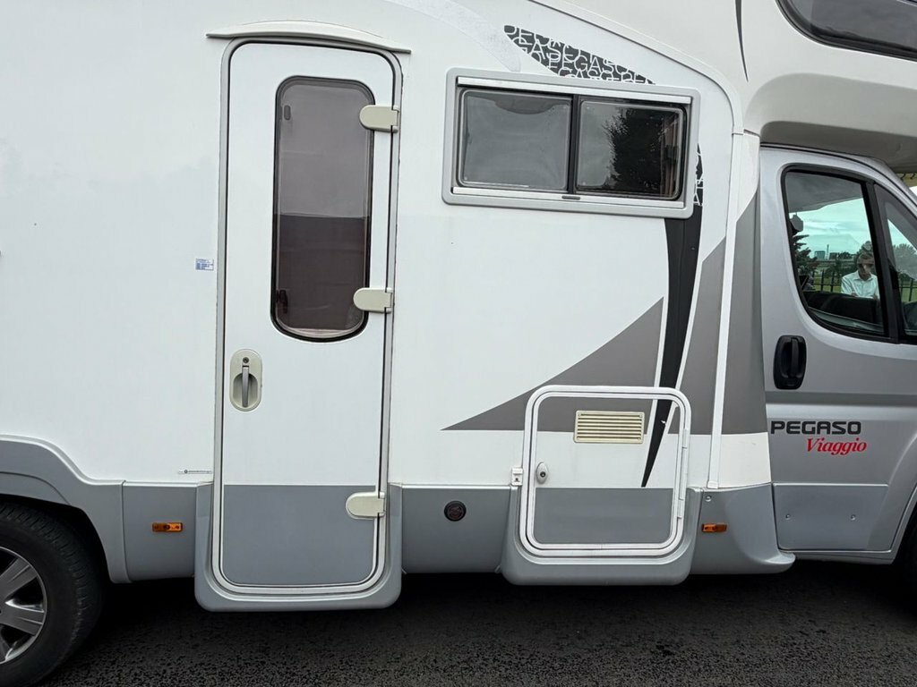 Fiat Ducato 3.0 35 3.5T. Lwb 160Bhp 15Ft. Dropwell Luton, No V White #7