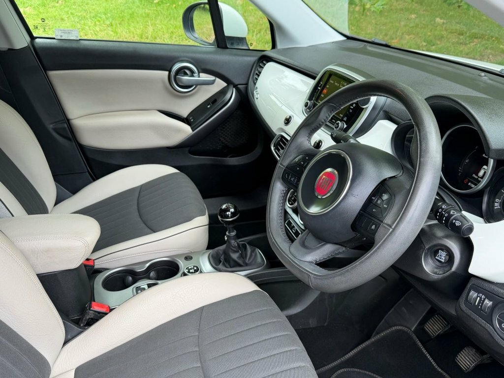 Fiat 500X 1.4L Lounge White #2