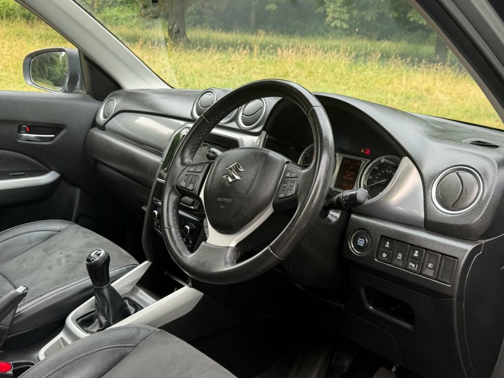 Suzuki Vitara 1.6L Sz5 Grey #2