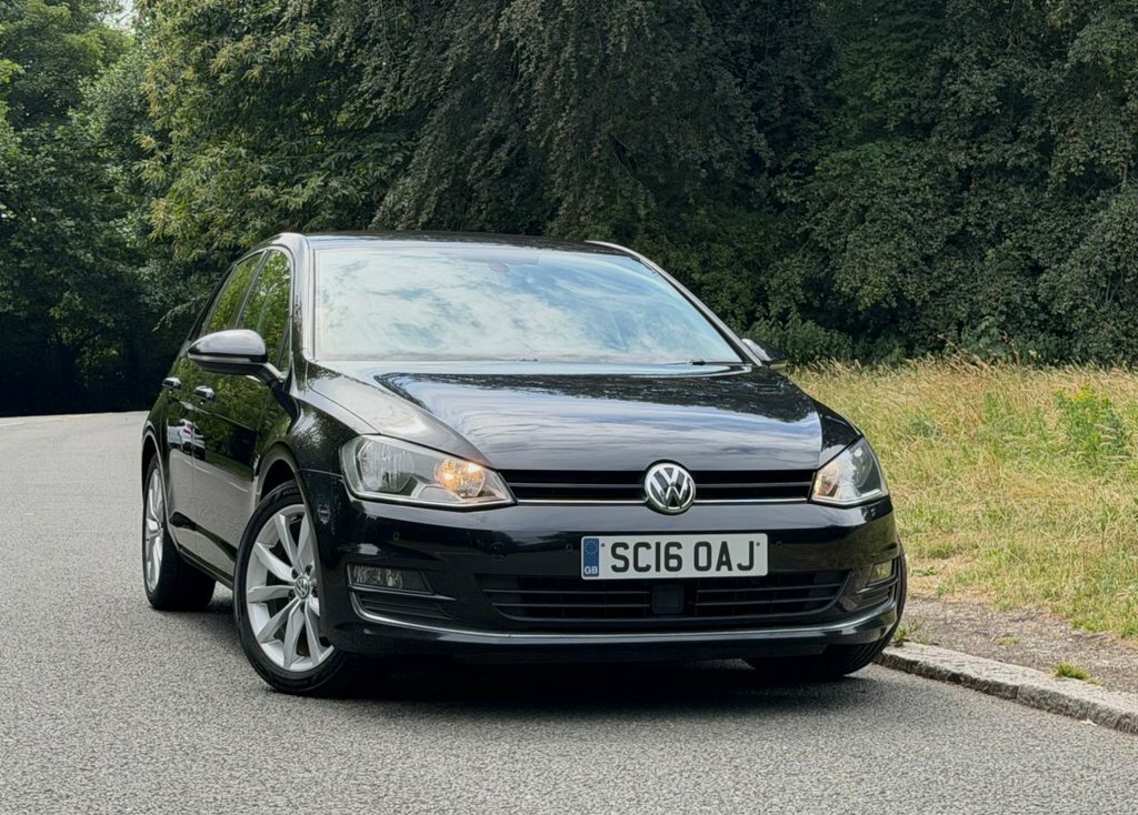 Volkswagen Golf 2L Gt Black