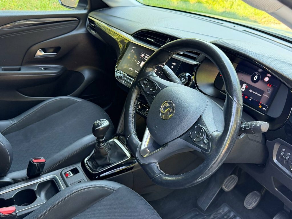 Vauxhall Corsa 1.2L Elite Nav Premium White #2