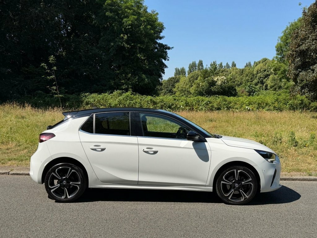 Vauxhall Corsa 1.2L Elite Nav Premium White #4