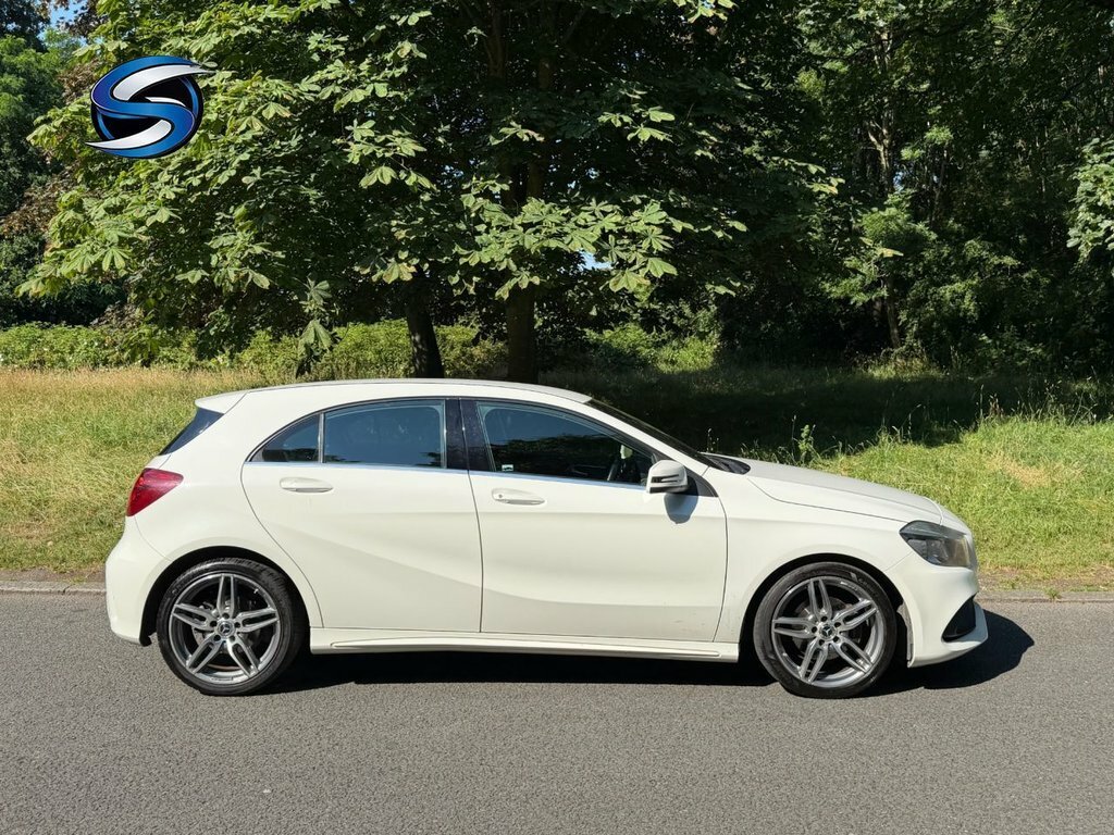 Mercedes-Benz A Class 1.5L Amg Line LS18XKU White #4