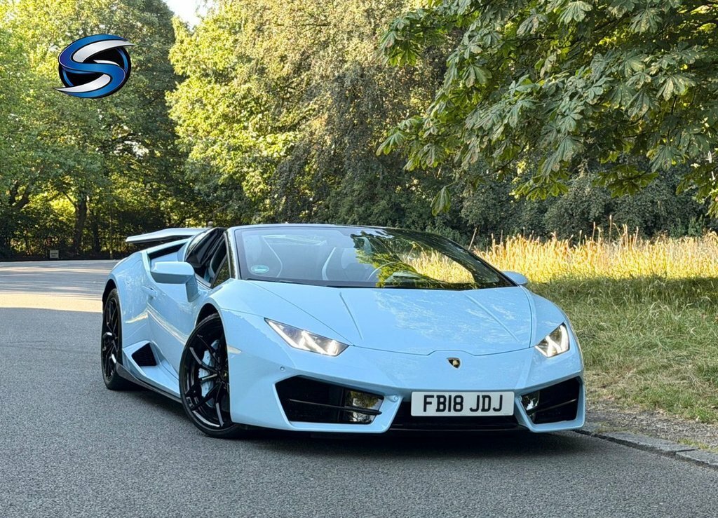 Lamborghini Huracan Convertible Blue