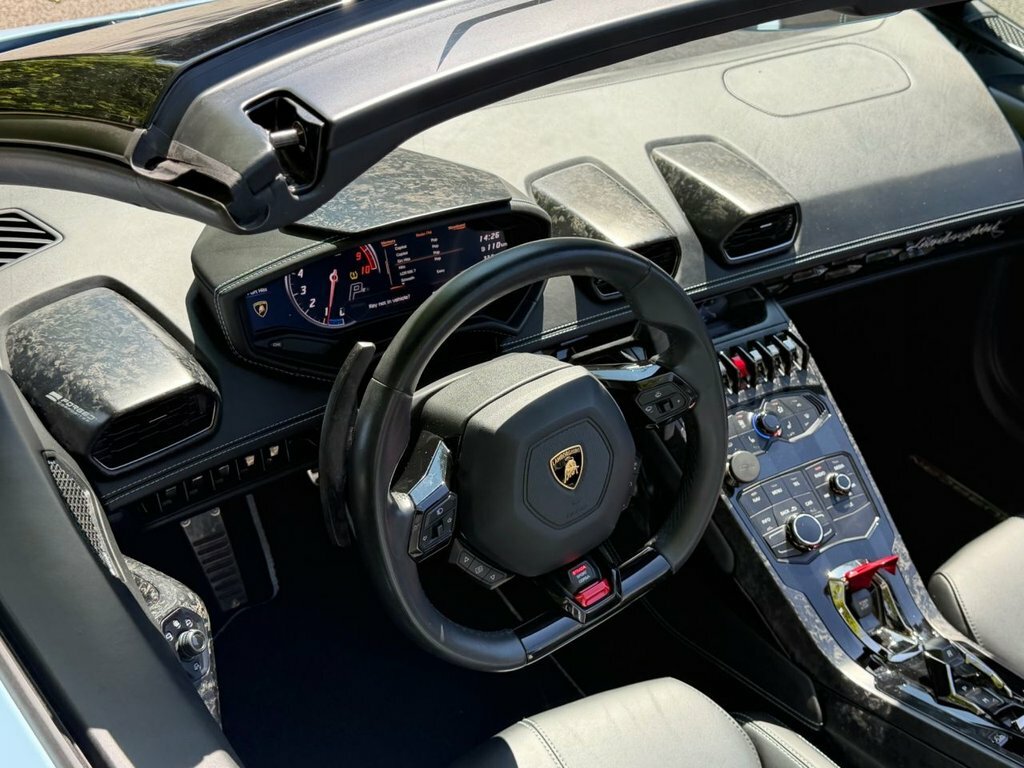 Lamborghini Huracan Convertible Blue #2