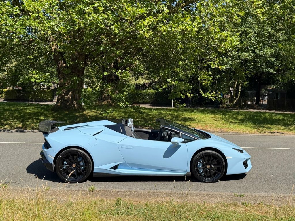 Lamborghini Huracan Convertible Blue #4