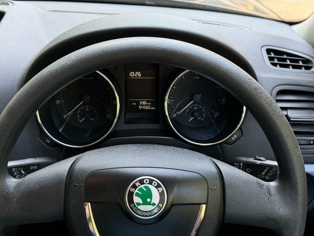 Skoda Yeti Se Plus Black #14