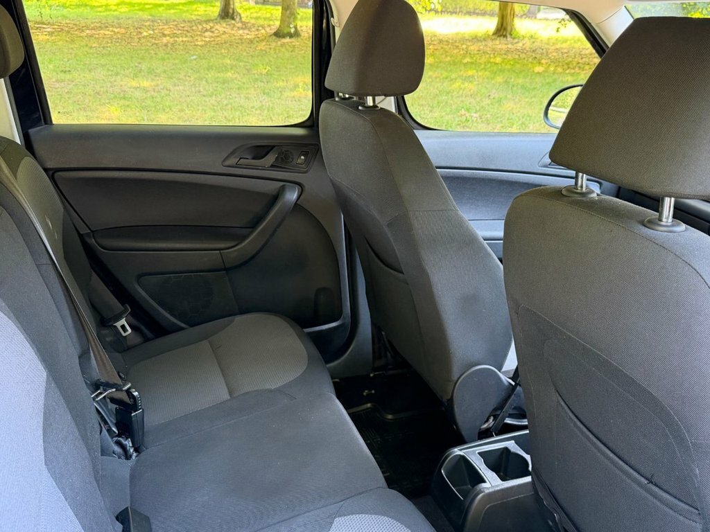 Skoda Yeti Se Plus Black #8