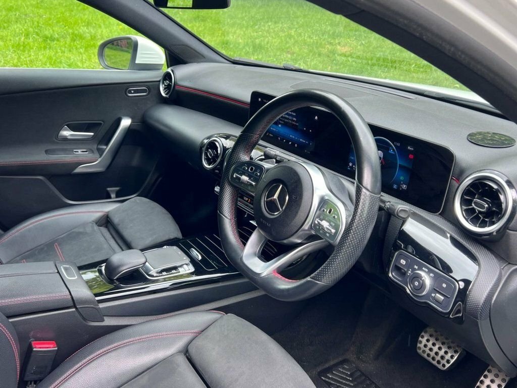 Mercedes-Benz A Class 1.5L Amg Line White #2