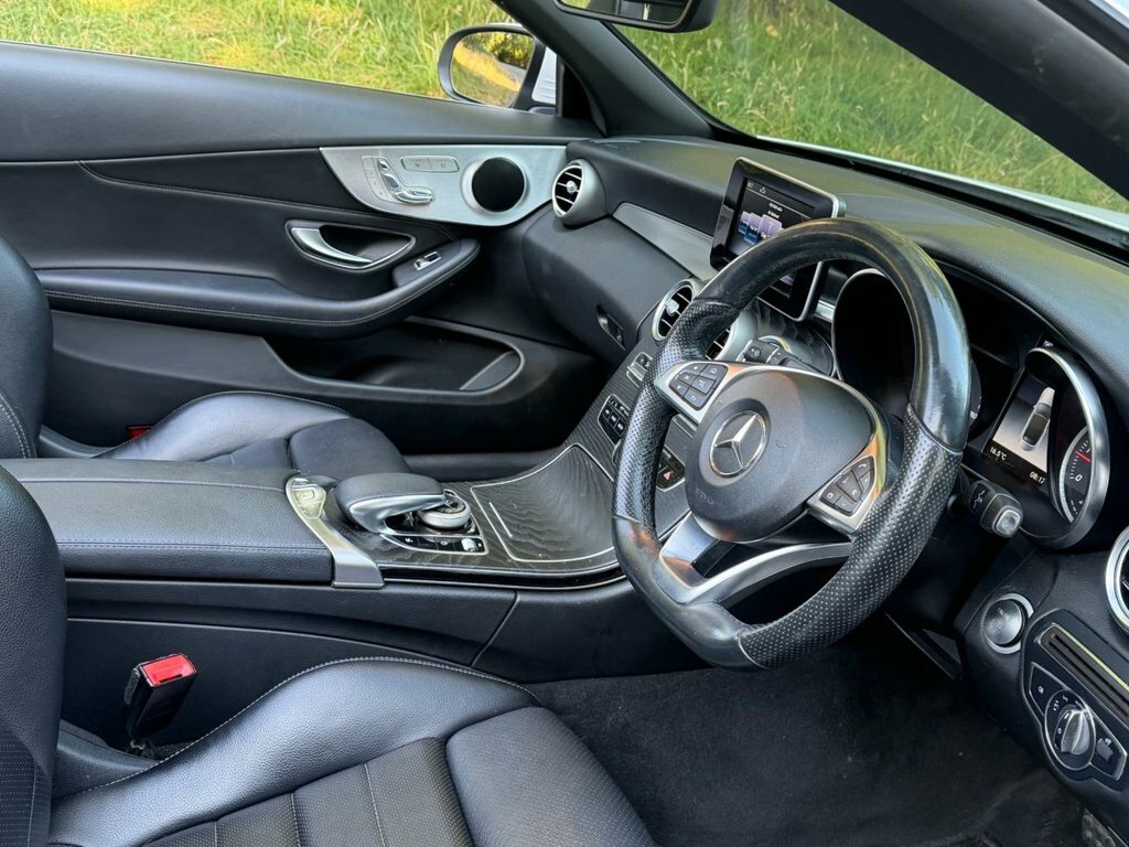 Mercedes-Benz C Class 2.1L Amg Line White #2