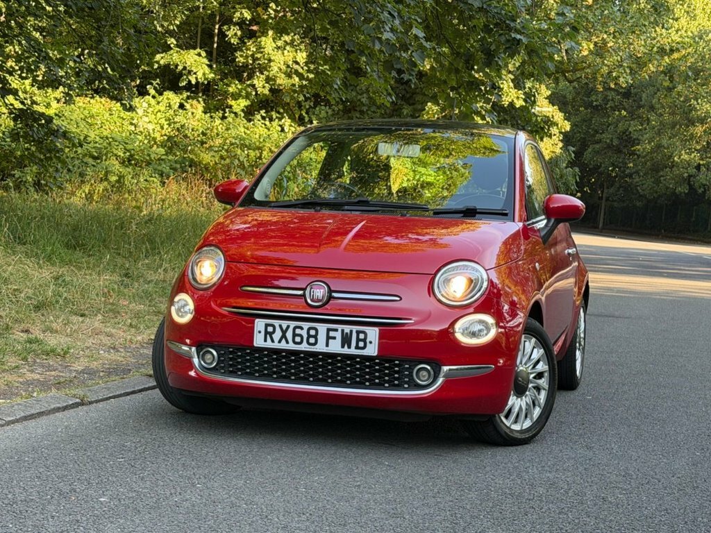 Fiat 500 1.2L Lounge Red #6