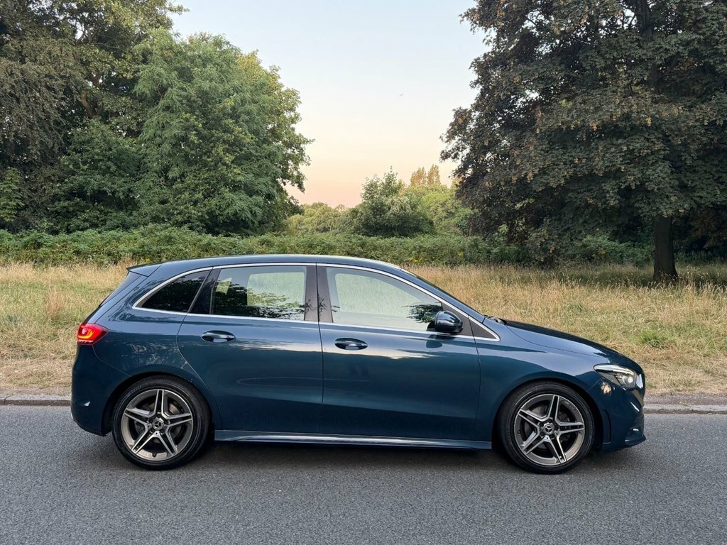 Mercedes-Benz B Class 1.3L Amg Line Blue #4