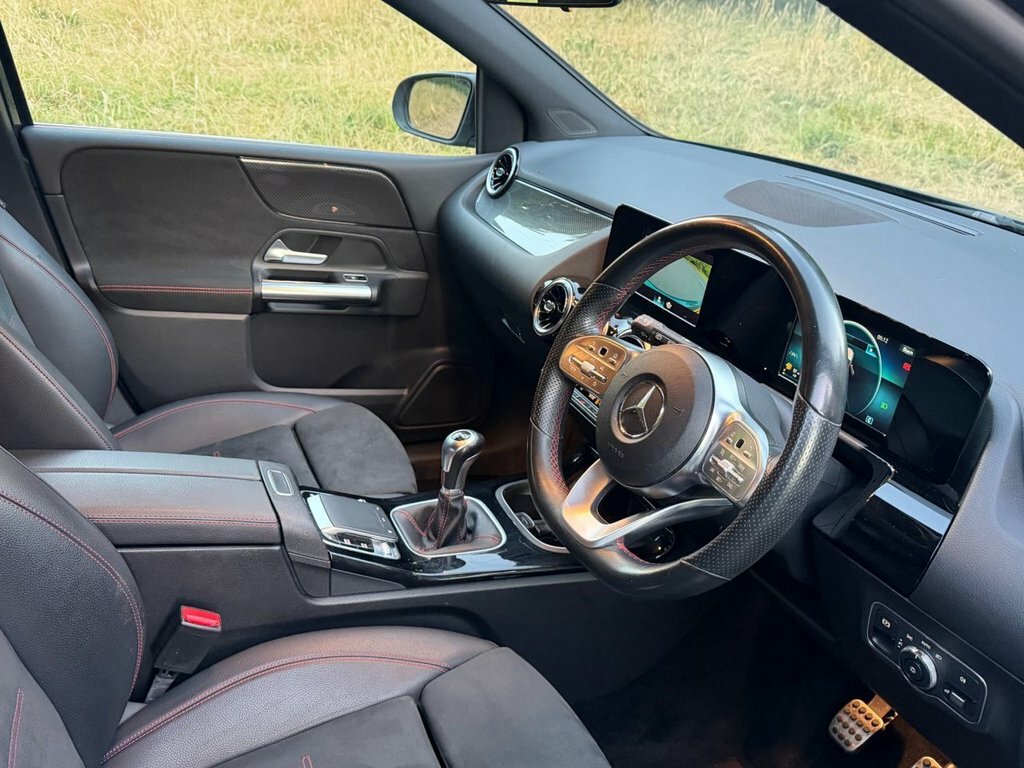 Mercedes-Benz B Class 1.3L Amg Line Blue #2