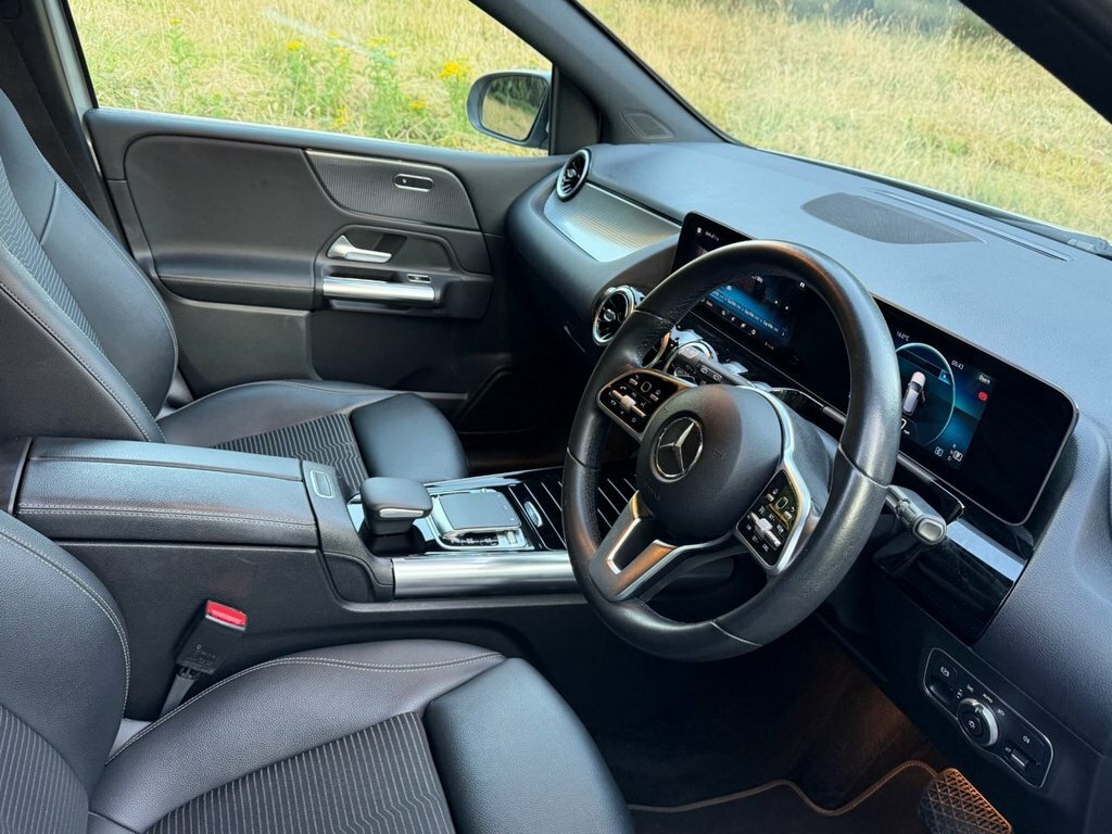 Mercedes-Benz B Class 2L Sport Silver #2