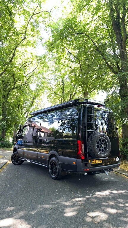 Mercedes-Benz Sprinter Mpv Black #6