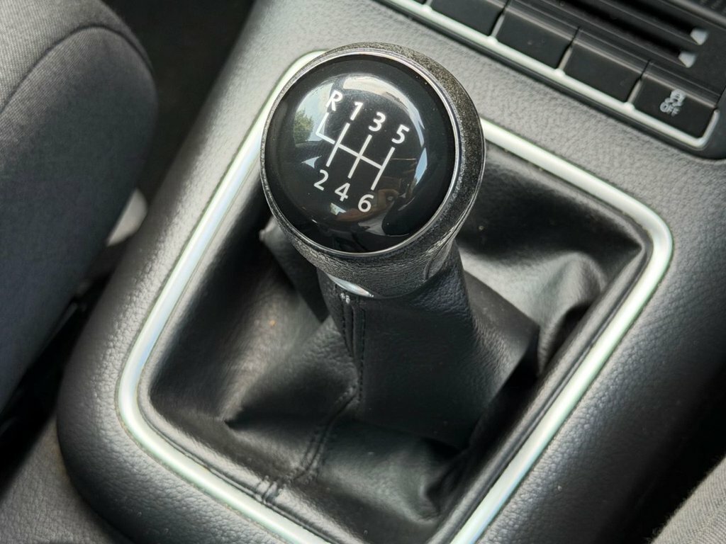Volkswagen Golf Plus Hatchback Se Tdi Bluemotion 2013 Black #17