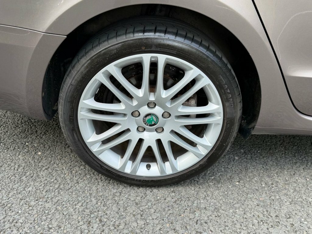 Skoda Superb Superb Se Tdi Cr Beige #19