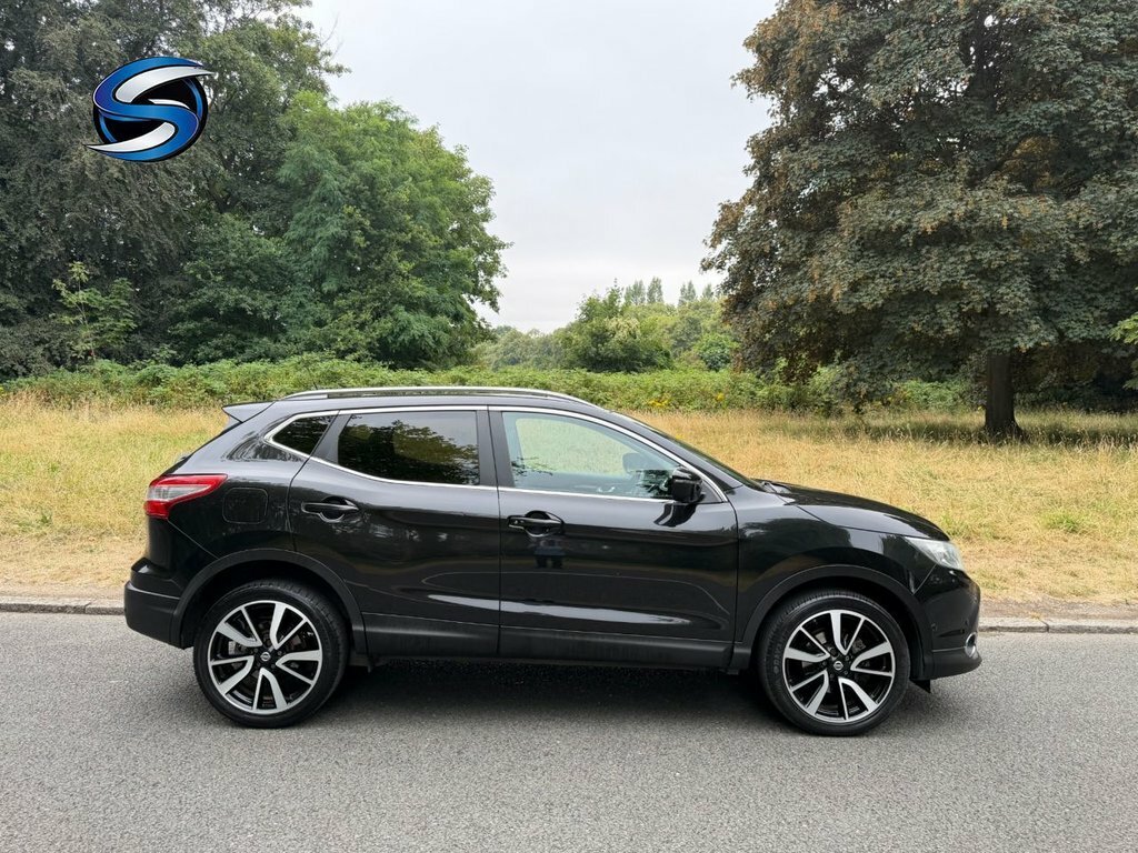 Nissan Qashqai 1.6L Tekna Black #4