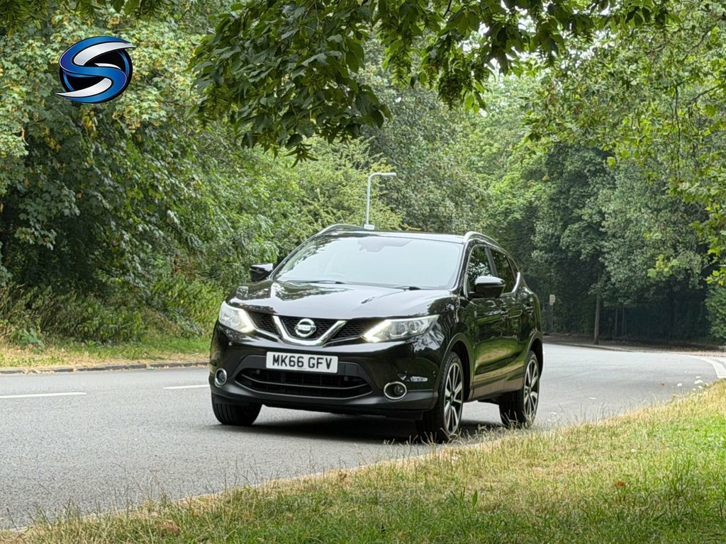 Nissan Qashqai 1.6L Tekna Black #3