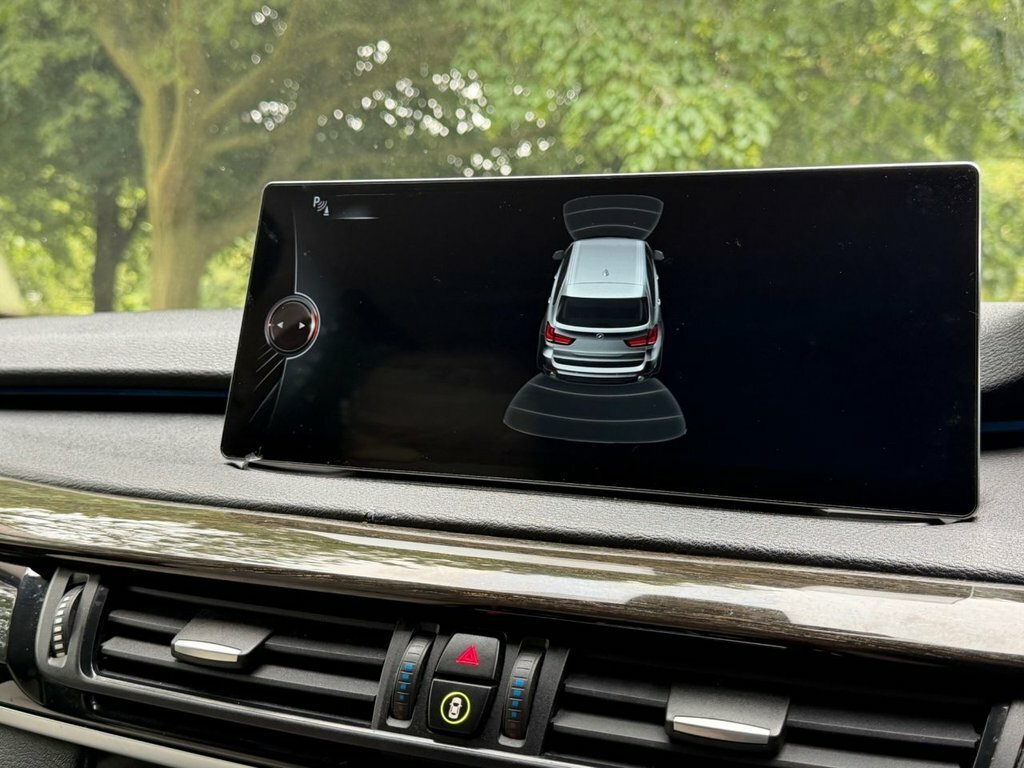 BMW X5 Xdrive M50d Black #24