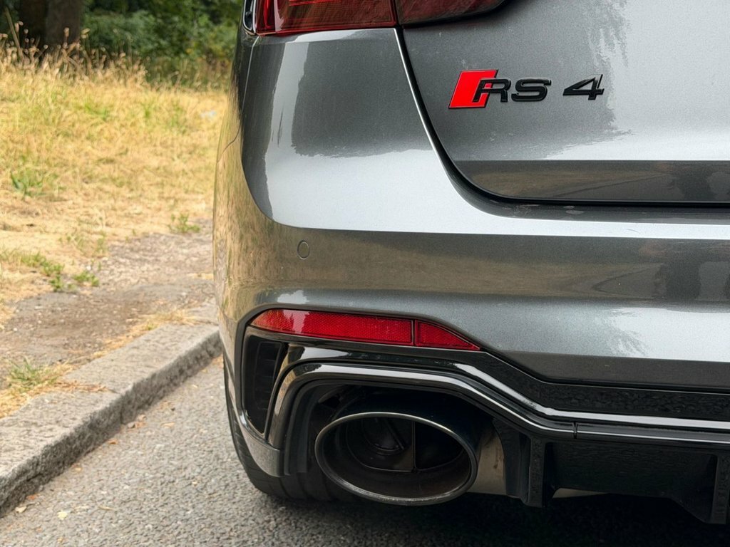 Audi RS4 Avant Rs 4 Avant 450 Ps Tiptronic Blue #18