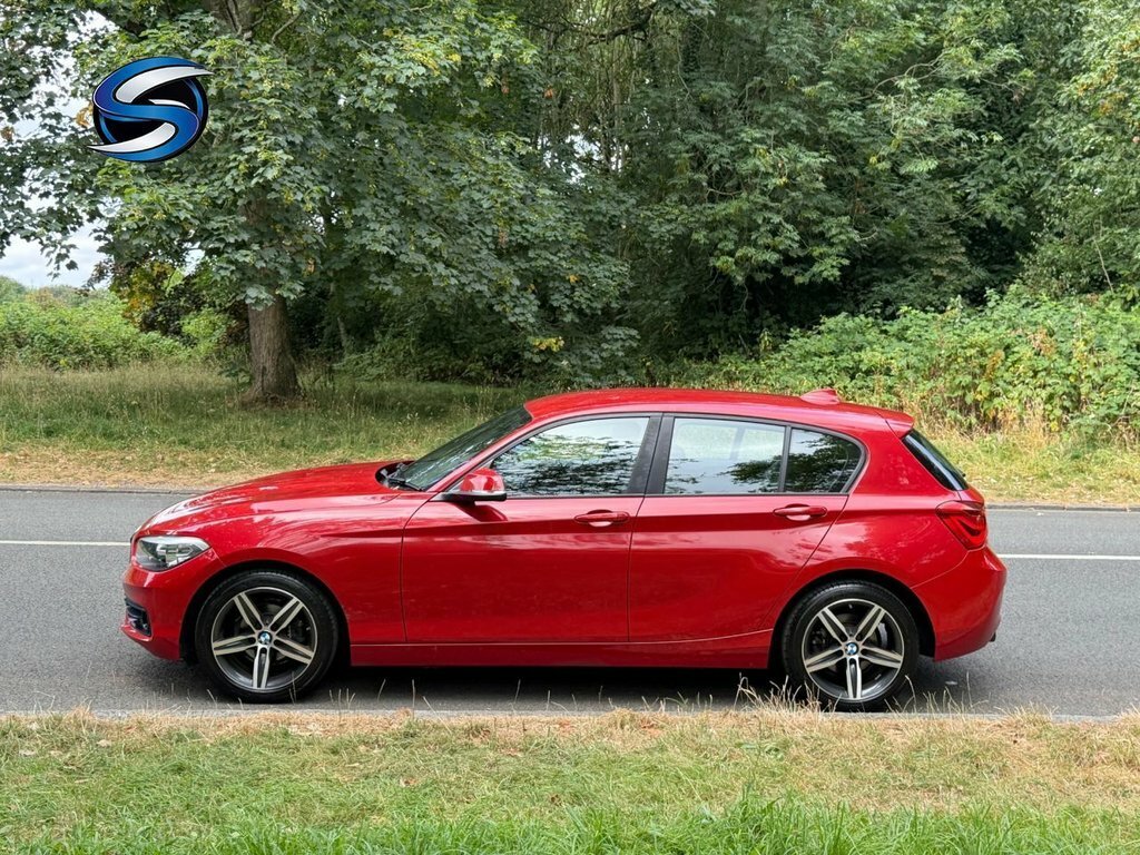 BMW 1 Series 1.5L Sport Red #4