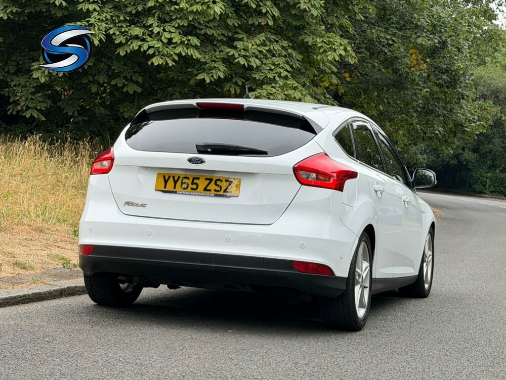 Ford Focus 1.5L Titanium White #6