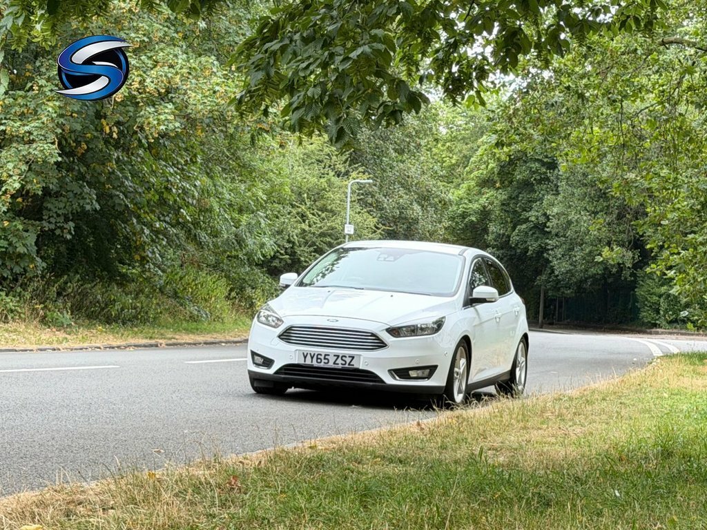 Ford Focus 1.5L Titanium White #3