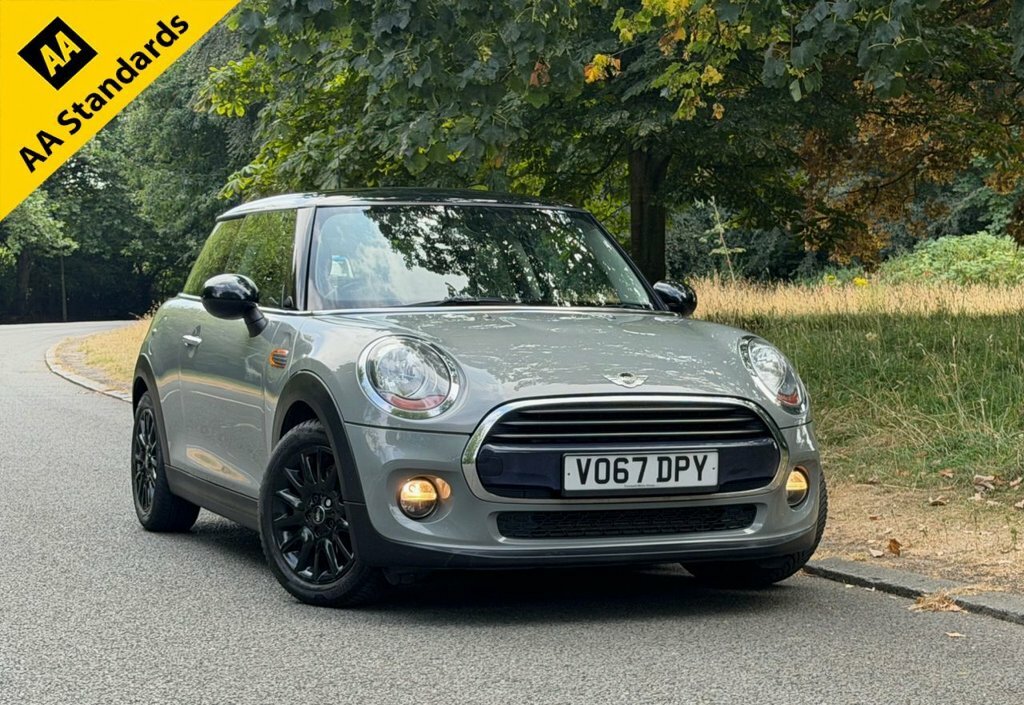 Mini Hatch 1.5L Cooper Grey