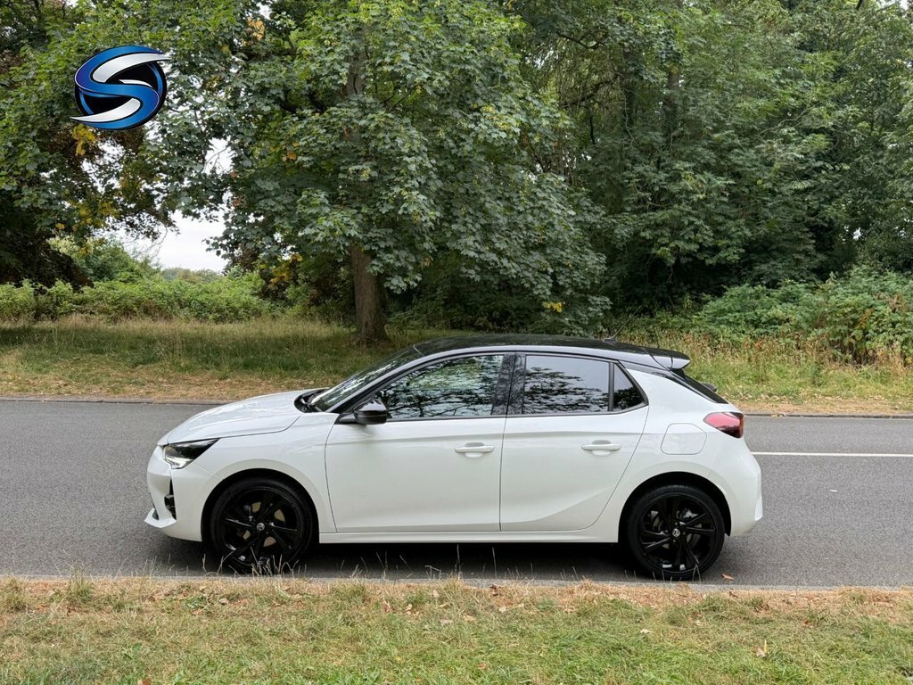 Vauxhall Corsa 1.2L Sri Premium White #4