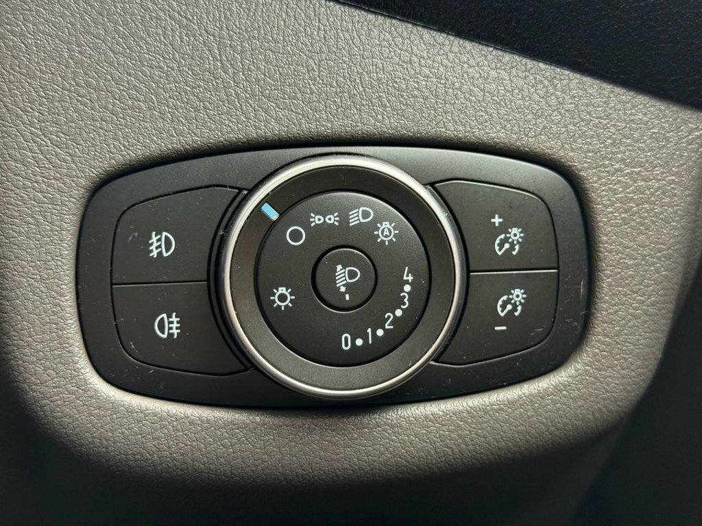 Ford Tourneo Connect 1.5 Ecoblue 120 Titanium Powershift Blue #29