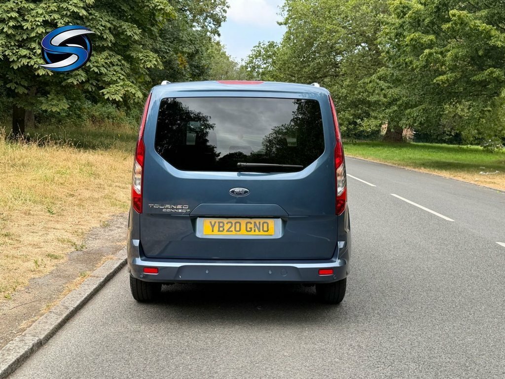 Ford Tourneo Connect 1.5 Ecoblue 120 Titanium Powershift Blue #9