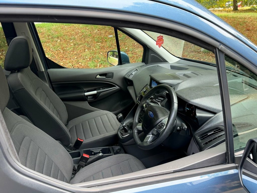 Ford Tourneo Connect 1.5 Ecoblue 120 Titanium Powershift Blue #15