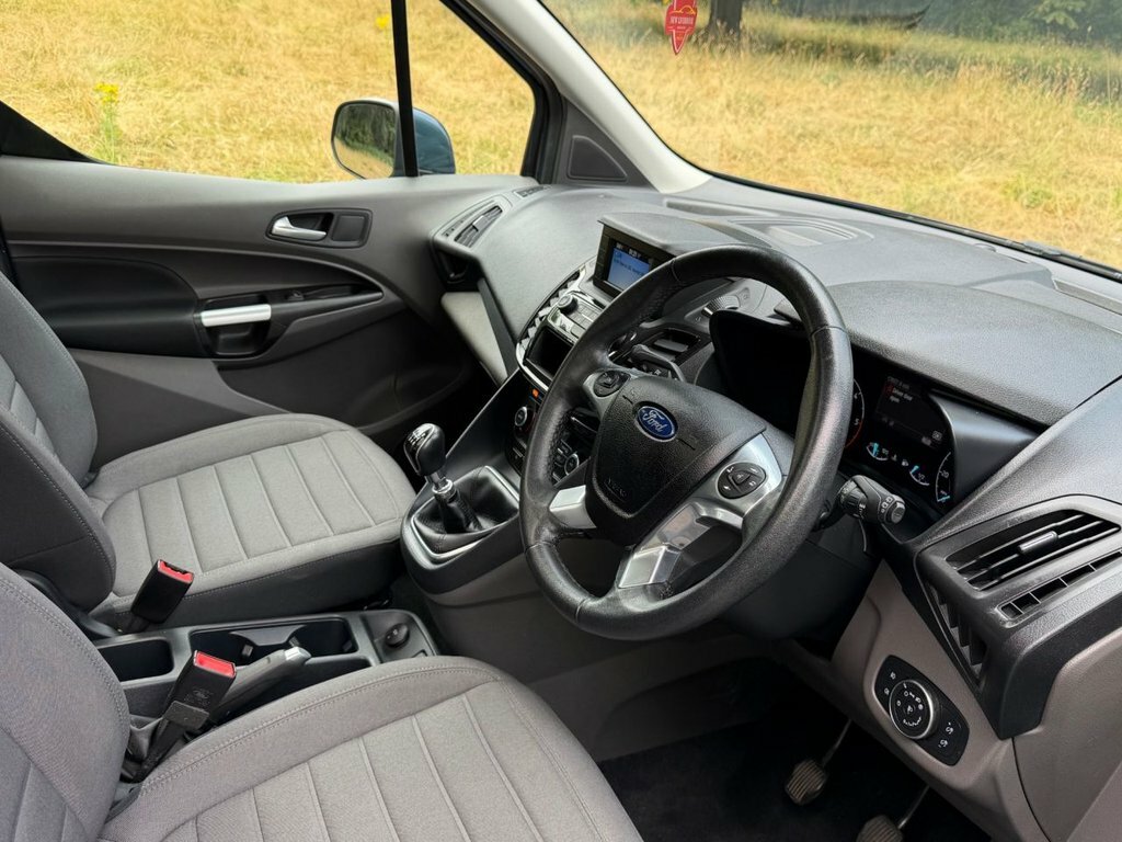 Ford Tourneo Connect 1.5L Titanium Blue #2