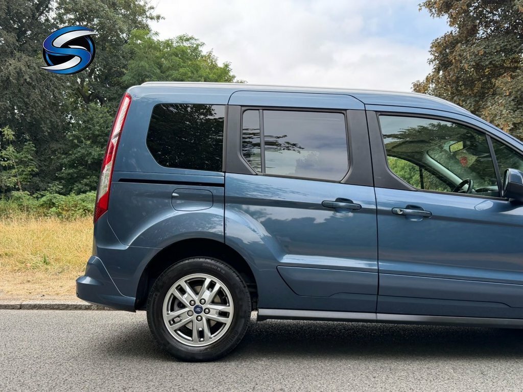Ford Tourneo Connect 1.5 Ecoblue 120 Titanium Powershift Blue #11