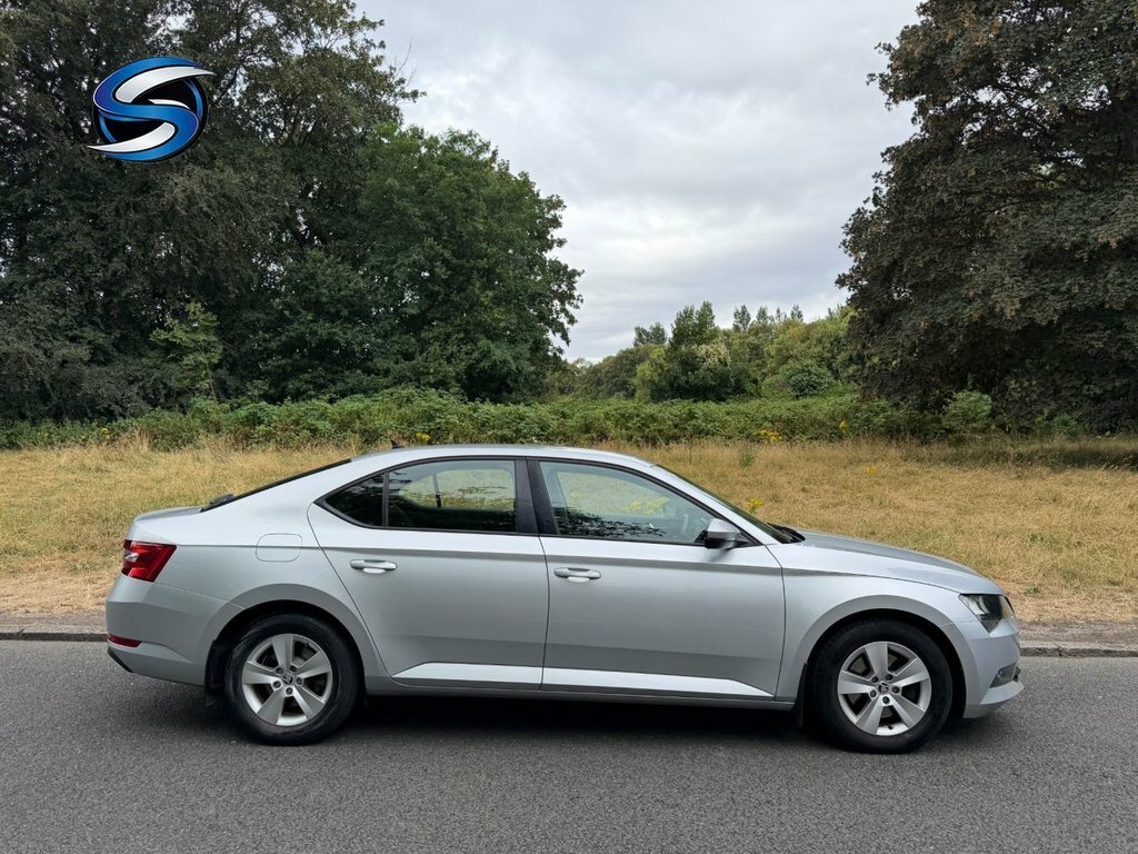 Skoda Superb 1.6L S Silver #4