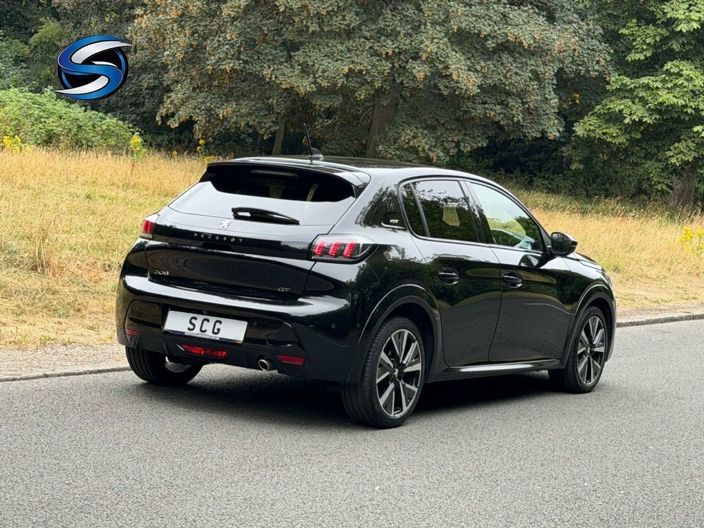 Peugeot 208 1.2L Gt Black #5