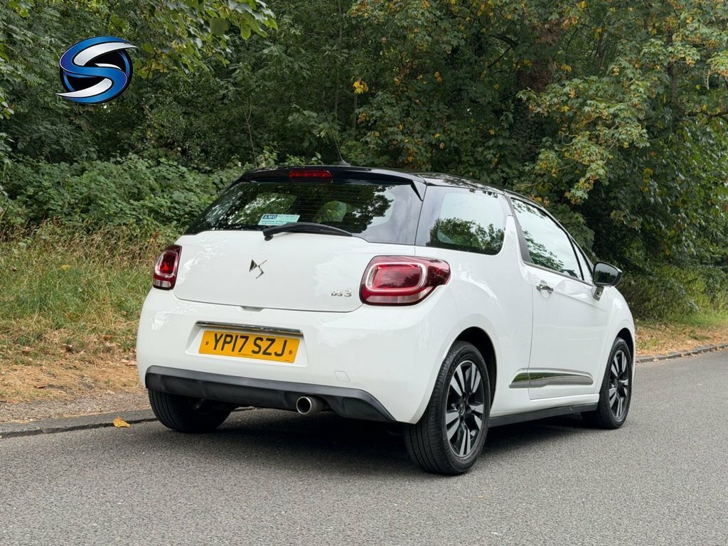 DS DS 3 1.2L Chic White #6