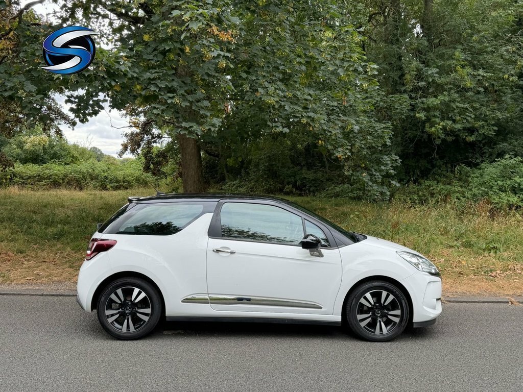 DS DS 3 1.2L Chic White #4