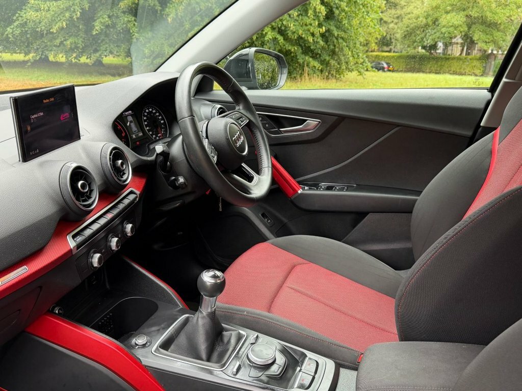 Audi Q2 Sport 30 Tfsi 116 Ps 6-Speed Silver #17