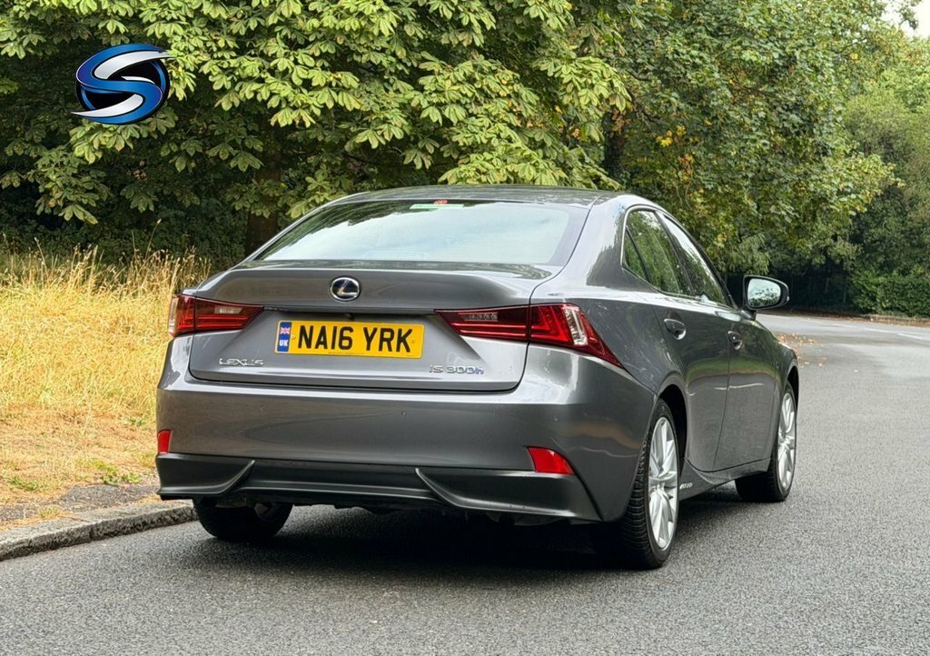 Lexus IS Saloon Grey #5