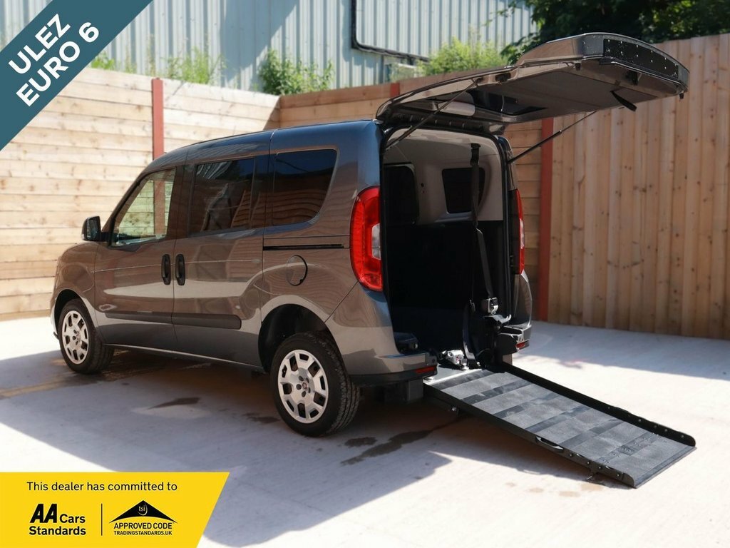 Fiat Doblo Mpv Grey