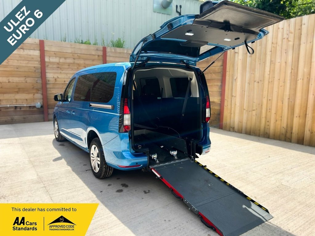 Volkswagen Caddy Maxi 1.5L Null Blue