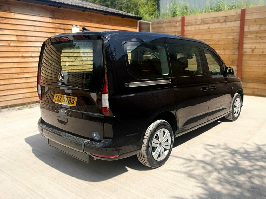 Volkswagen Caddy Maxi 1.5L Null Black #6